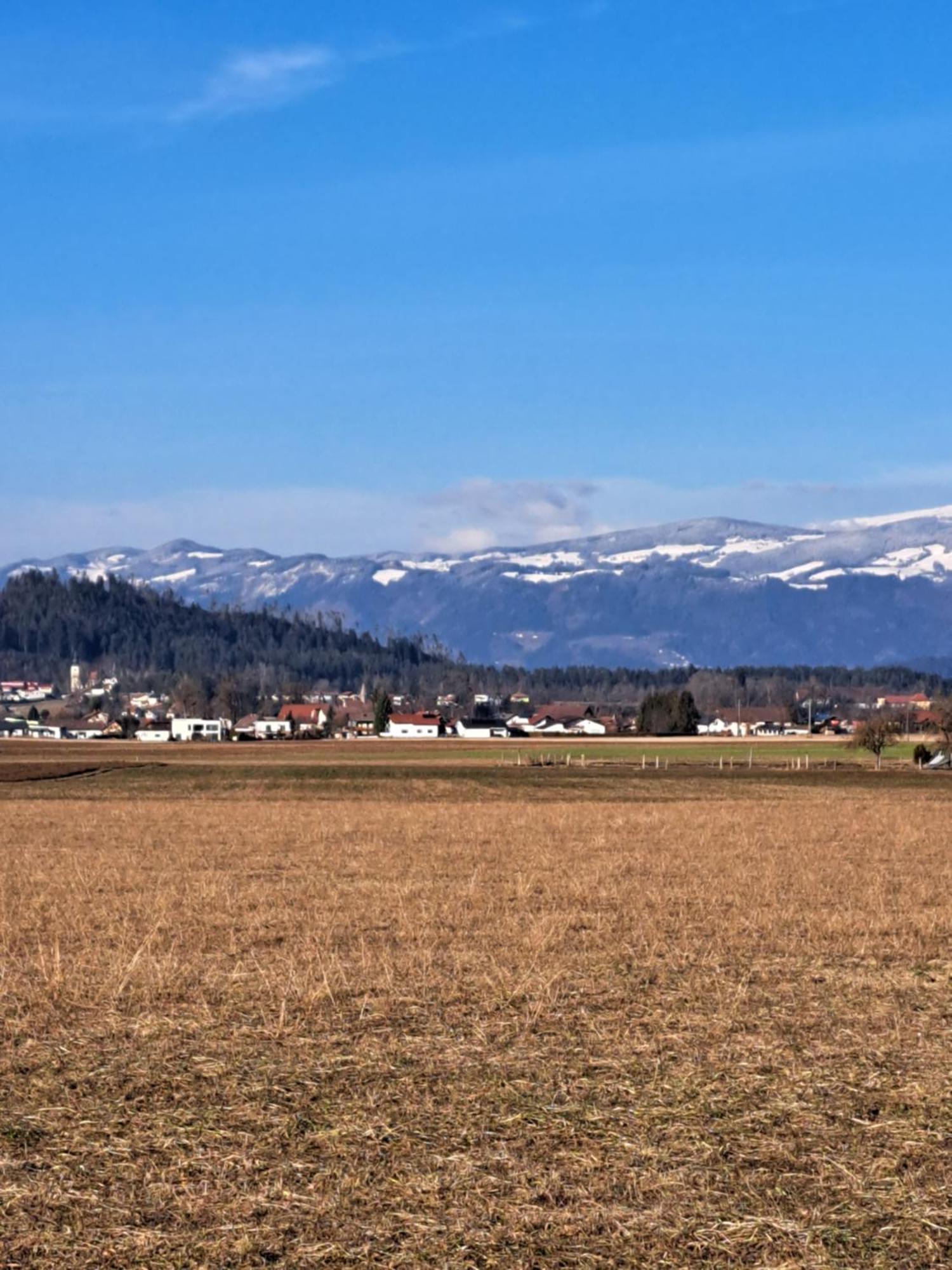 Appartment Resi Wohlfuehlen Und Relaxen Eberndorf エクステリア 写真